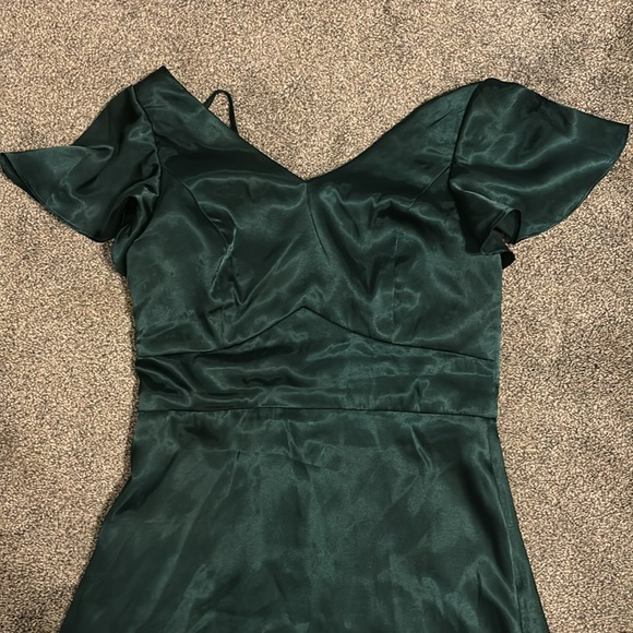 David’s Bridal junior bridesmaids dress size 18, worn once. Juniper - Picture 2 of 4